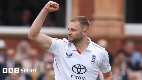 England begin Ashes rebuild with win over New Zealand in first Test