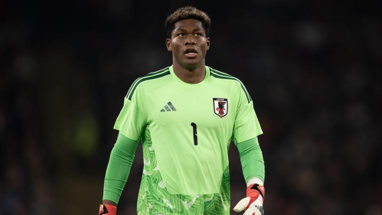 Aston Villa scouting Parma keeper as potential Martinez replacement