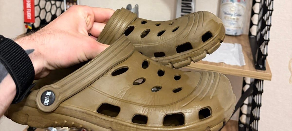 Ukrainian soldiers have been ditching combat boots for what they call ‘tactical Crocs’ when they’re off the front lines