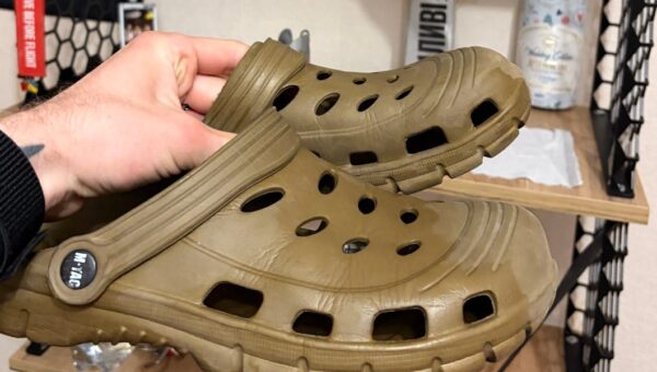 Ukrainian soldiers have been ditching combat boots for what they call ‘tactical Crocs’ when they’re off the front lines