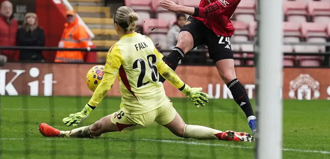 Lea Schuller: Man United Women striker helps seal World Cup spot