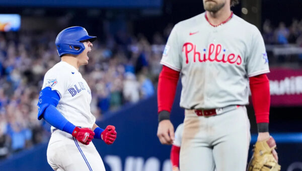 Blunders never Cease: Blue Jays 3, Phillies 2