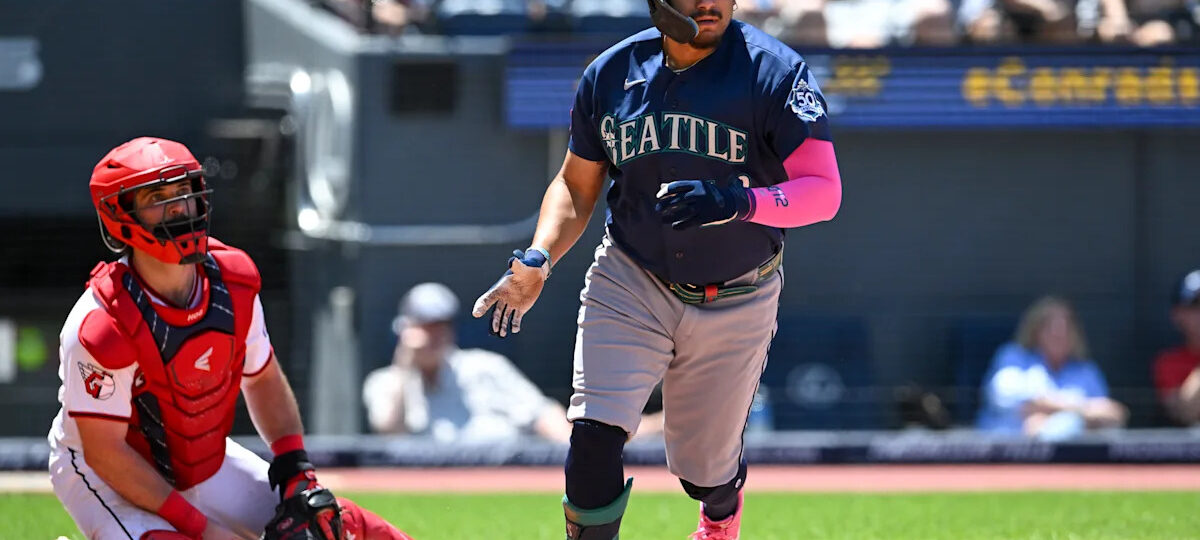 ‘Nobody likes you’: Argument between former teammates Josh Naylor and Austin Hedges gets personal in Mariners-Guardians