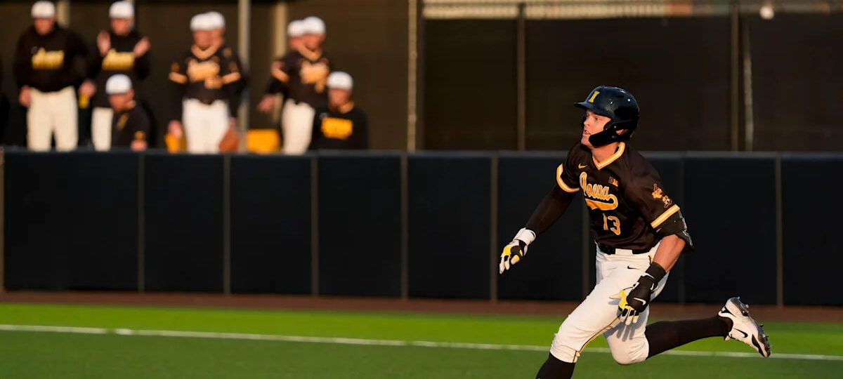 Veteran infield transfer commits to Auburn baseball