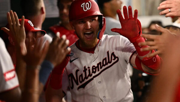 Red-hot Nats chasing down Phillies in weekend series in Tampa Bay