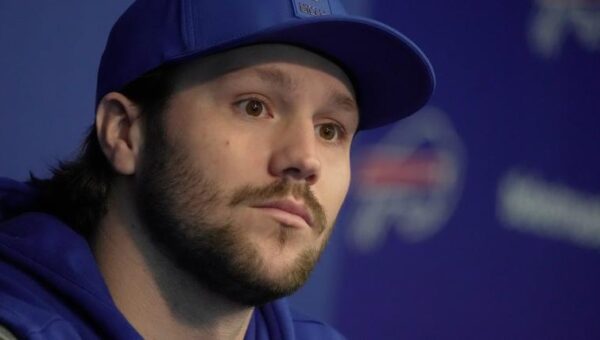 Bills' Josh Allen wants to bring Buffalo a Super Bowl, and 23-25 Jets coach somehow mocks him