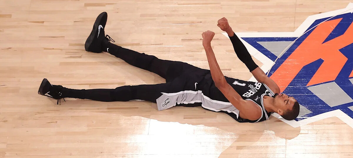 NBA makes final Victor Wembanyama decision after Jalen Brunson shove: report