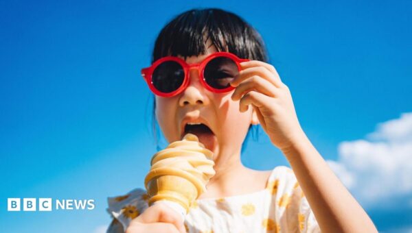 Five tips to keep your kids cool in a heatwave