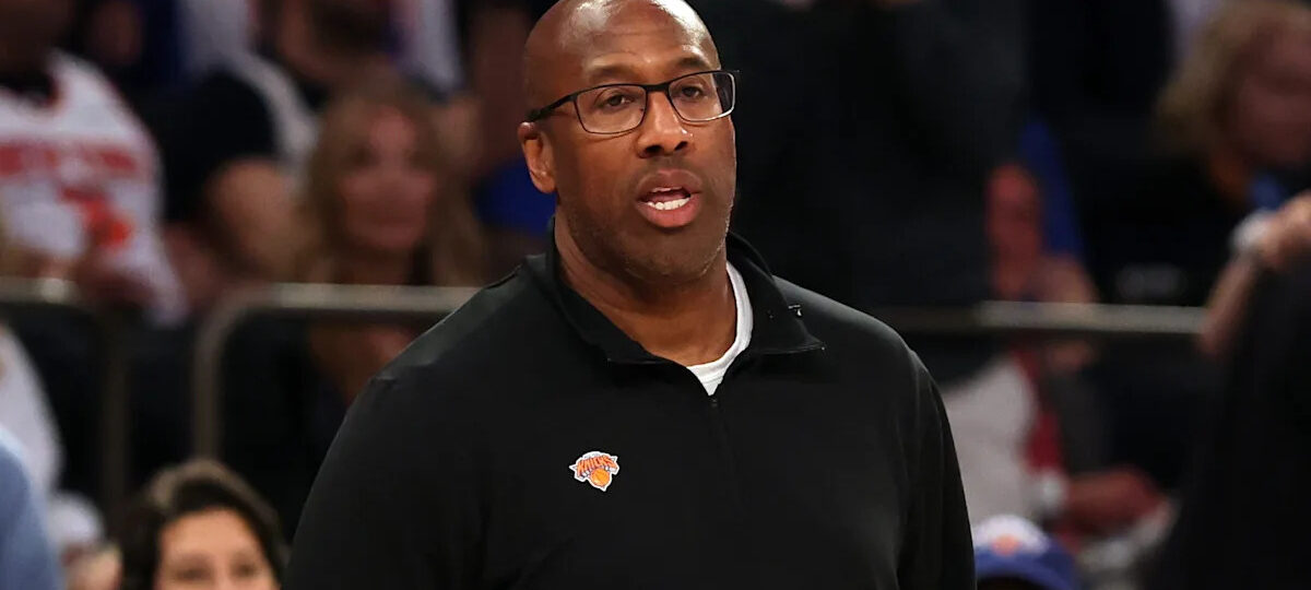 Mike Brown’s frustration over Knicks-Spurs officiating is warranted