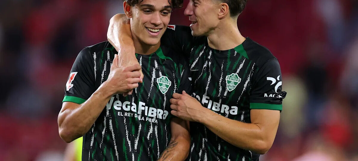 Only one Barcelona loanee still has realistic path back into Hansi Flick’s plans