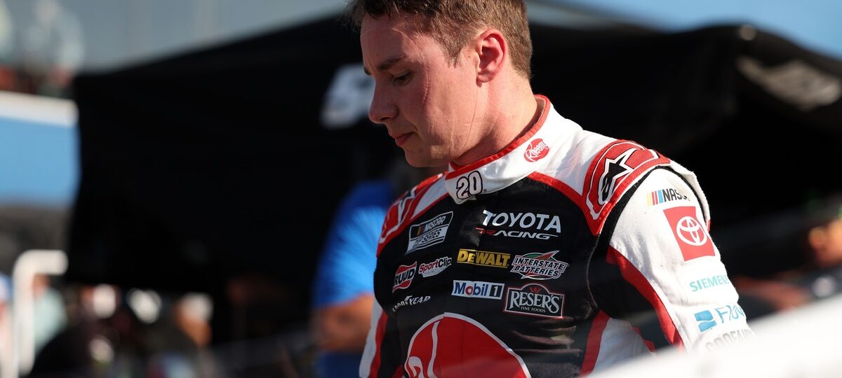 Christopher Bell diagnosed with left wrist fracture but cleared to race