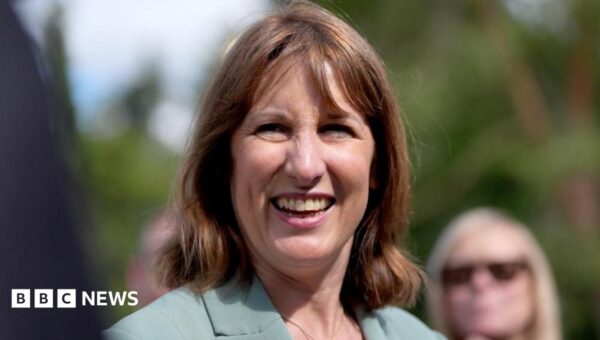 Reeves backs Burnham to become next prime minister