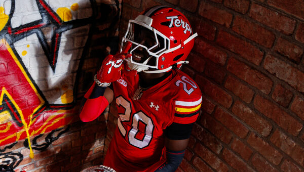 Official visit to Maryland helps the Terps beat Kentucky for CB Emerson Lewis