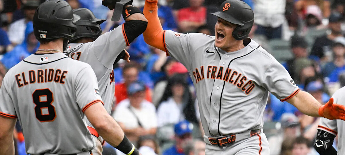 Giants put historic thumping on Cubs in second straight scoring barrage