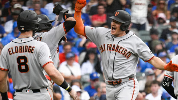 Giants put historic thumping on Cubs in second straight scoring barrage