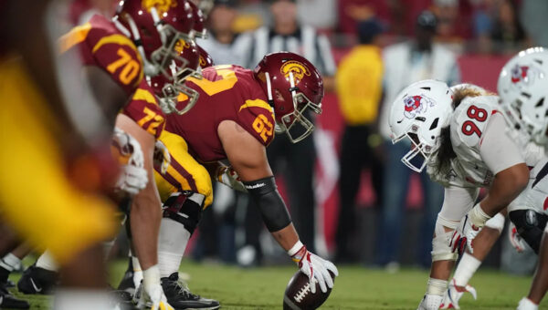 USC countdown to kickoff: Recalling Trojans OL Brett Neilon
