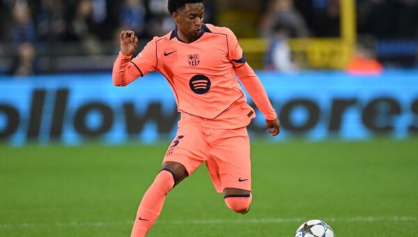 Barcelona willing to entertain offers for Manchester United target Alejandro Balde