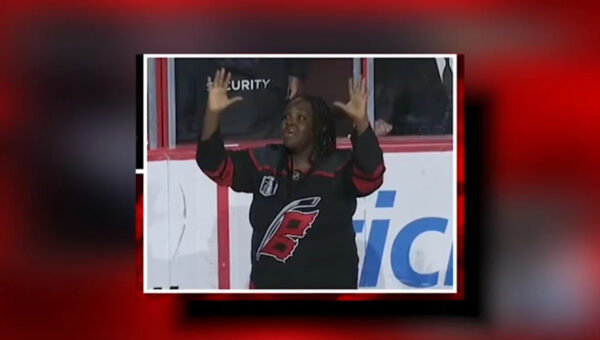 Woman inspired by NHL's efforts to include deaf Canes' fans at Stanley Cup Final games