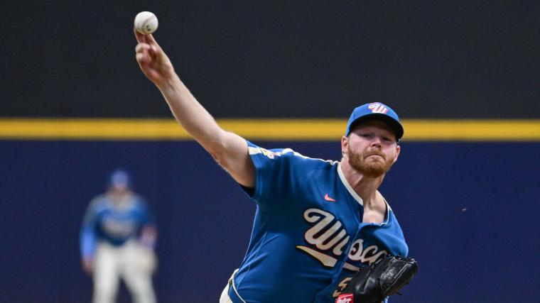 Brewers’ Brandon Woodruff pitched like an ace when facing the Reds