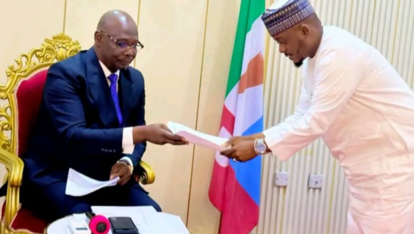 2027: Gov Sule presents INEC nomination forms to APC National Assembly candidates in Nasarawa