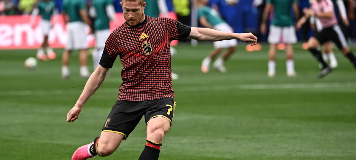 George Kittle says World Cup fields show NFL could play all games on grass if owners cared