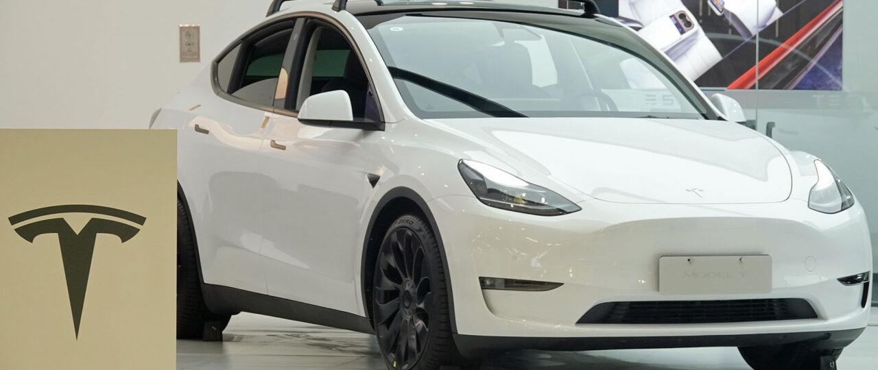 NTSB launches probe into fatal Texas Tesla crash