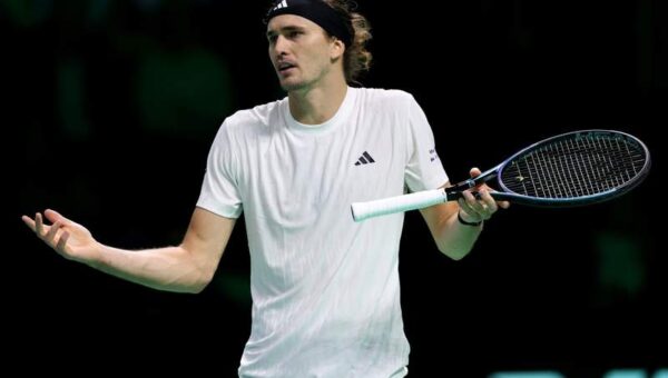 Jim Courier reacts in disbelief to controversial treatment of Alexander Zverev during Roland Garros Final