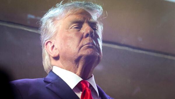 Did Donald Trump nod off at the Knicks game? What happened during NBA Finals Game 3
