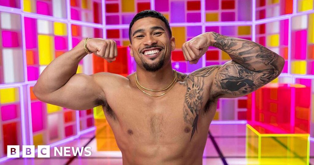 Police officer turned Love Island US contestant faces hometown backlash