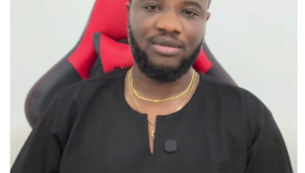 ‘You displeased God to please men’ – DeeOne rebukes Yinka Alaseyori over apology [VIDEO]