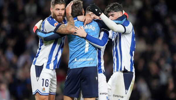 Official: Real Sociedad secure key contract renewal