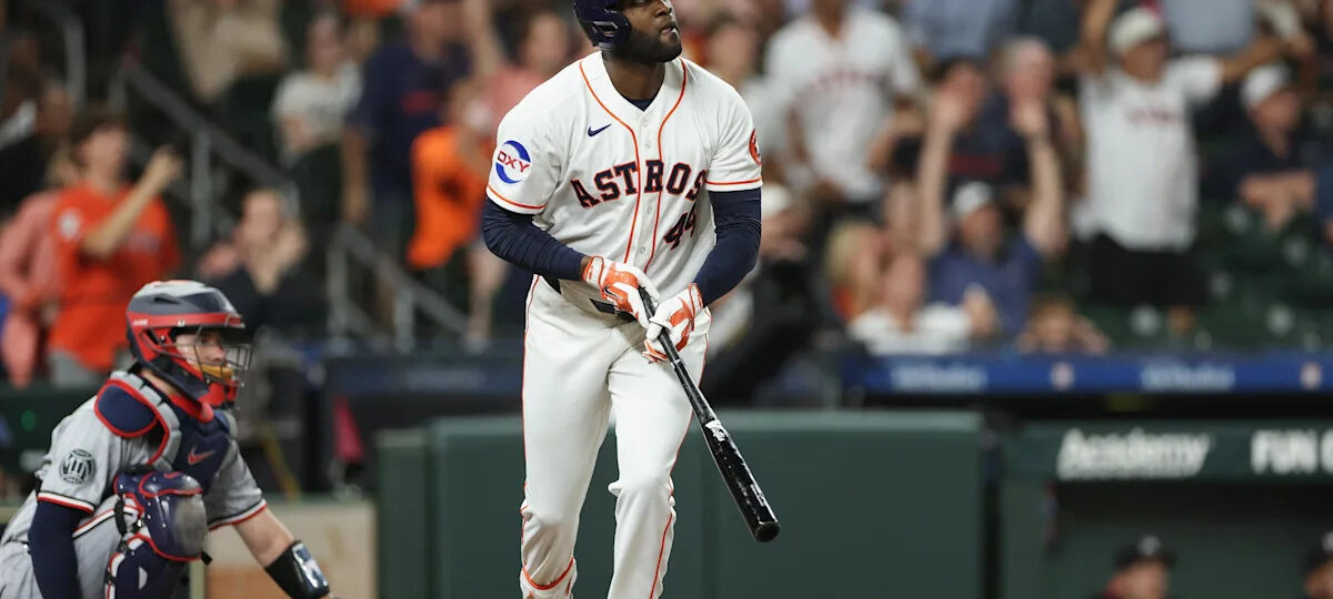 Yordan Slam Powers Astros to 6-4 Victory Over Twins