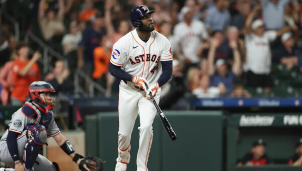 Yordan Slam Powers Astros to 6-4 Victory Over Twins
