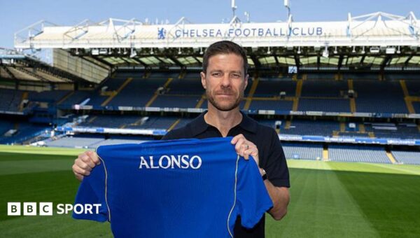 Timing took me to Chelsea rather than Liverpool – Alonso
