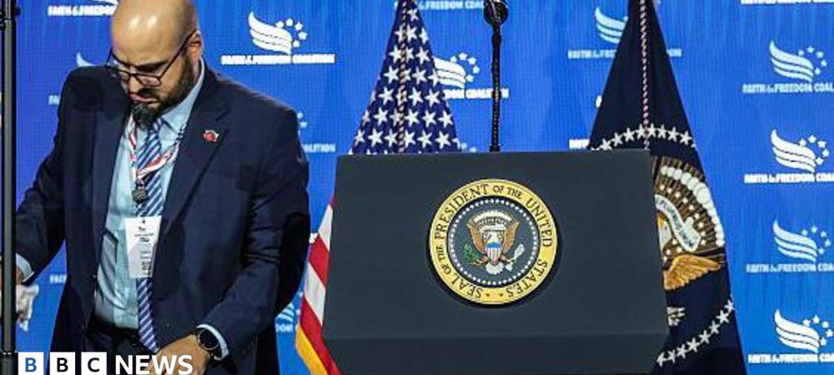 White House teleprompter operator accused of making $100k off Trump speech bets