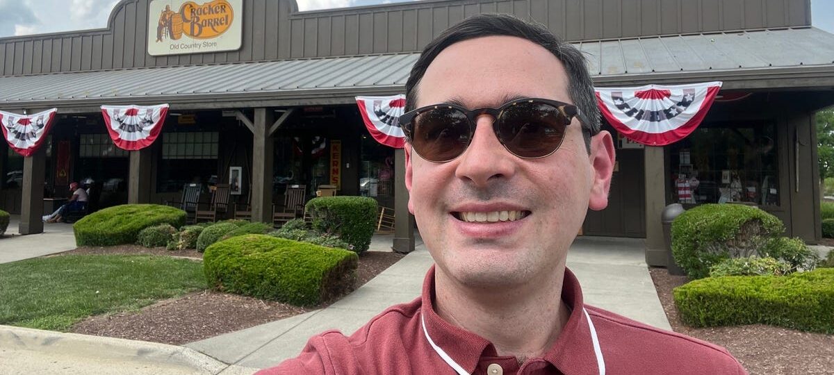 Never mind the logo, my Cracker Barrel visit shows the food is the problem.