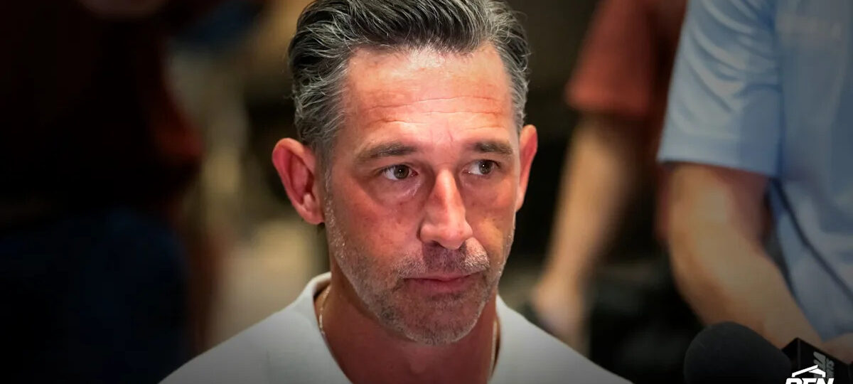 ‘Scary News,’ ‘Get Well Soon Coach!’ — Prayers Pour In for Kyle Shanahan From NFL World After 49ers HC’s Car Accident