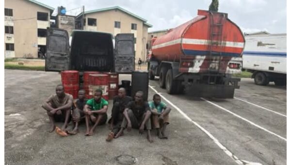 Army dismantles illegal bunkering site, arrests six suspects in Lagos