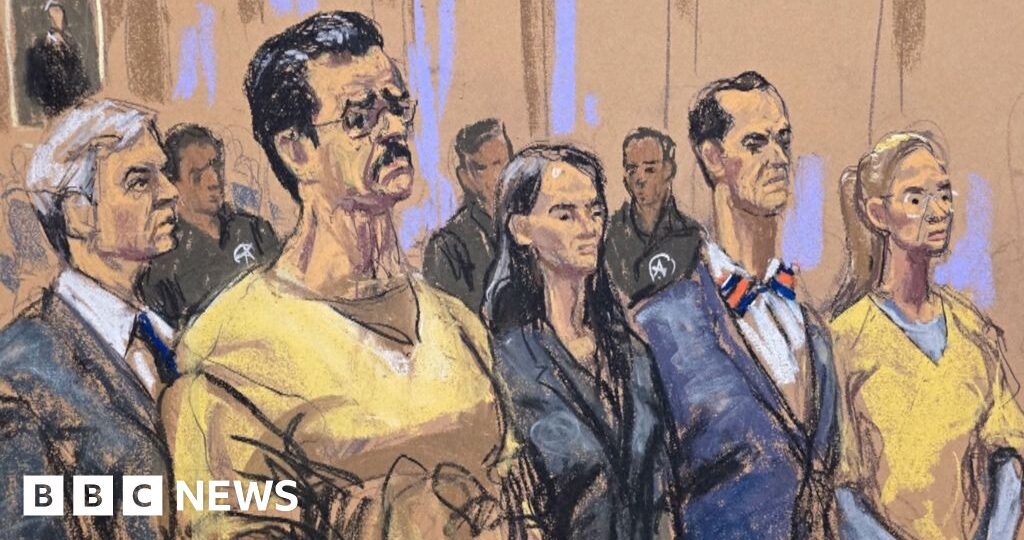 Watch: What it was like inside Maduro's court hearing