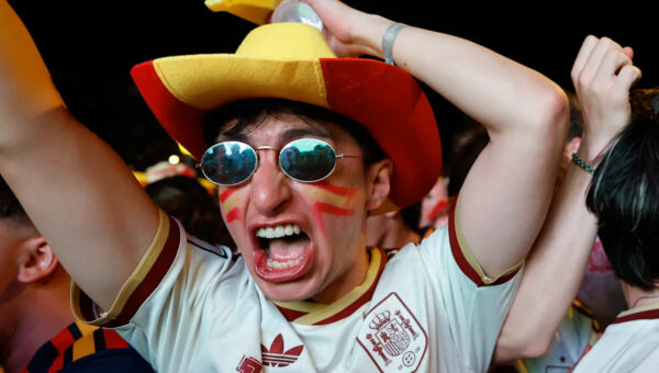 Superstar, drones, dancing... the day's funniest World Cup moments