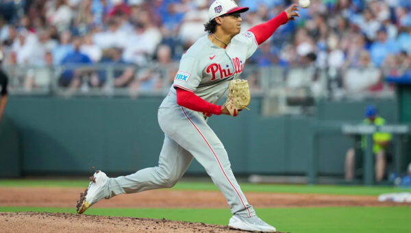 Barbecue sauce: Phillies 6, Royals 1