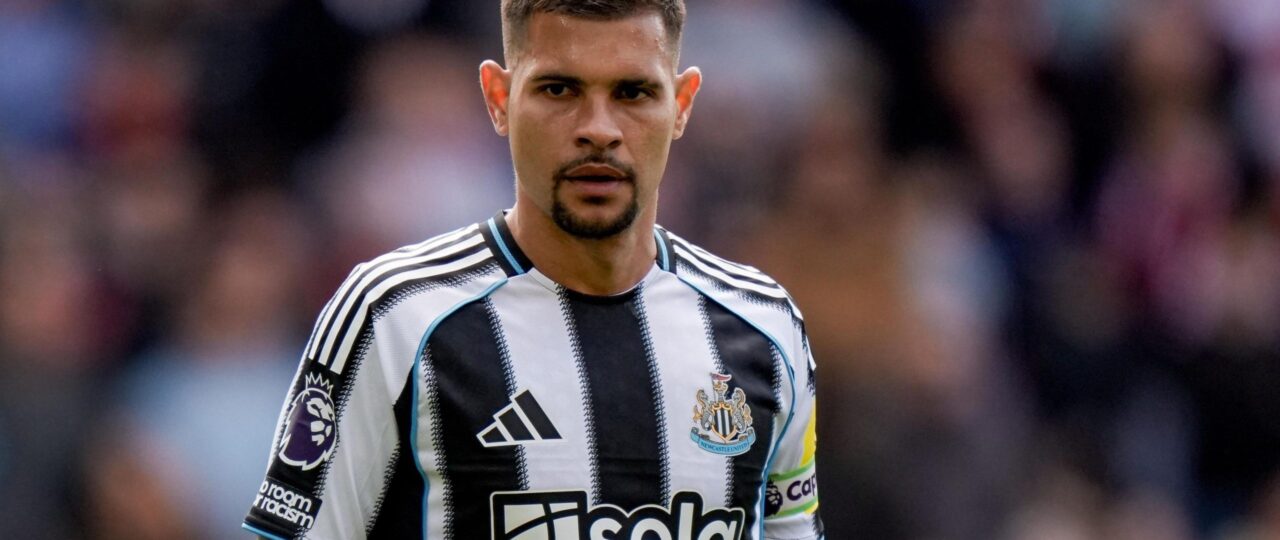 Transfer: Bruno Guimaraes agrees deal with Arsenal