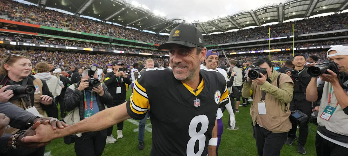 Hines Ward has perfect reaction to Aaron Rodgers’ final season