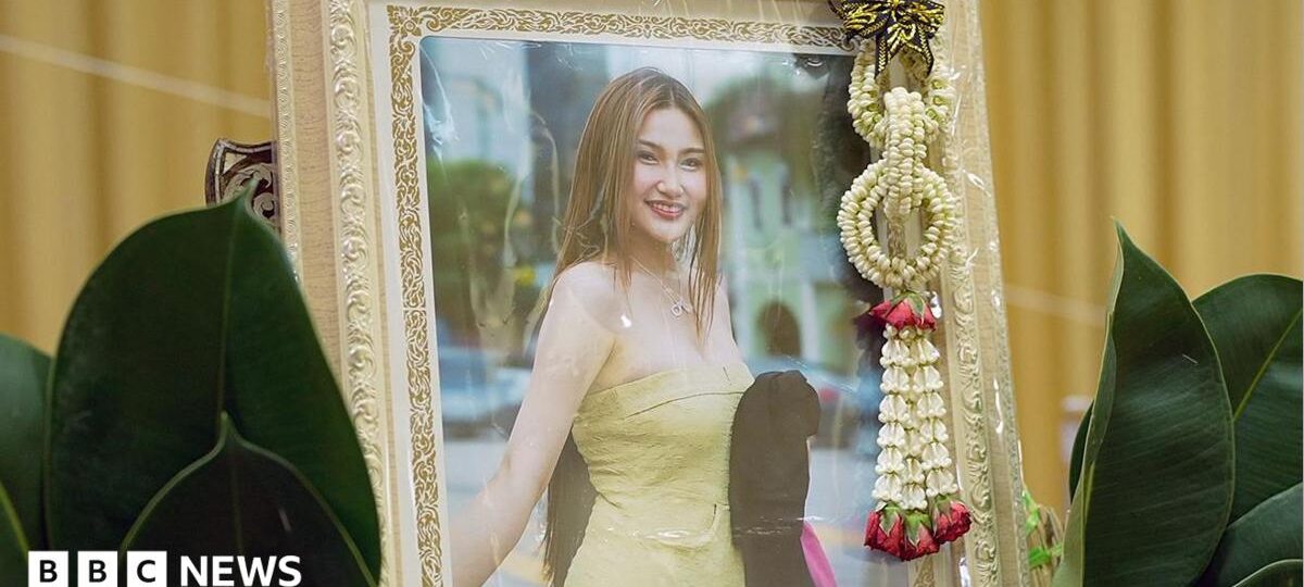 I thought we'd grow old together, says band leader whose girlfriend died in Thai bar inferno
