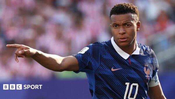 Mbappe condemns racist posts from Paraguay senator
