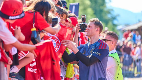 Bayern Munich hammers Rottach-Egern in dominant 15-0 victory: Initial Reaction and Observations