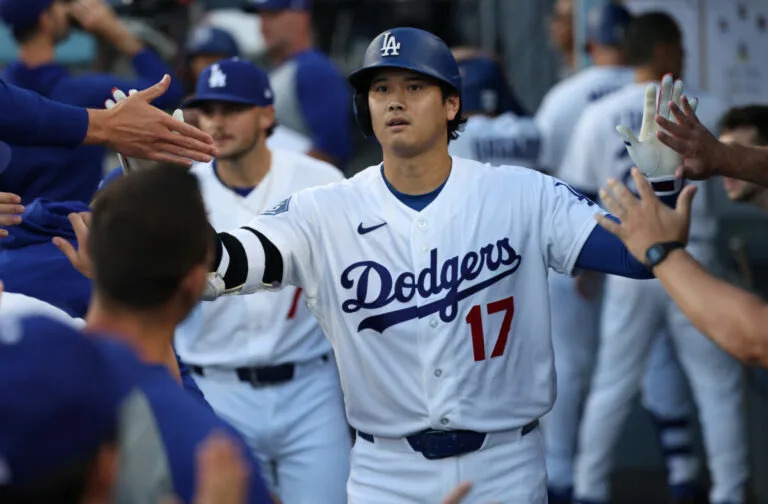 Dodgers vs. Diamondbacks Lineup: Shohei Ohtani Only Hitting, Max Muncy Out