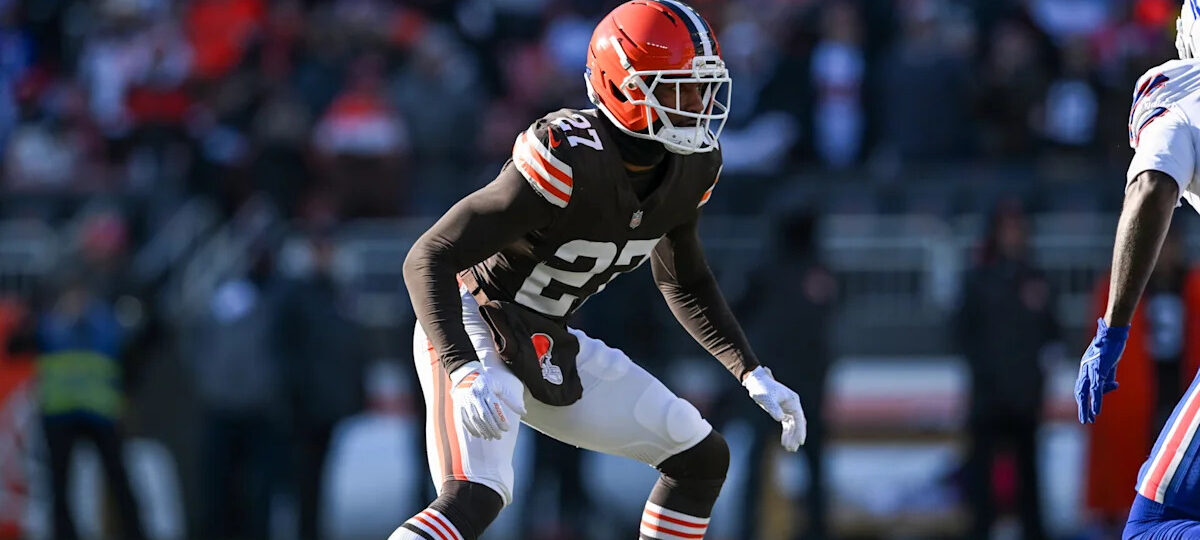 Broncos to sign DB Sam Webb