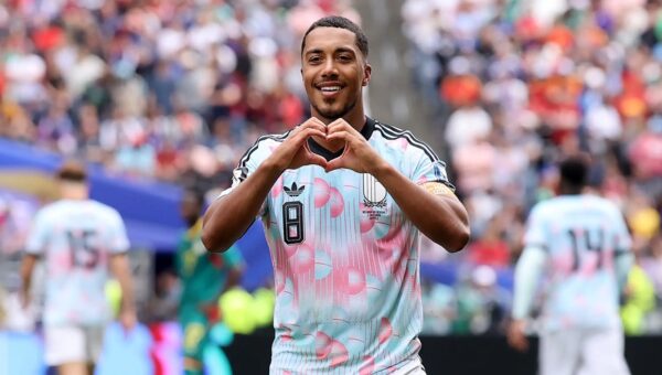 Manchester United set to sign Youri Tielemans