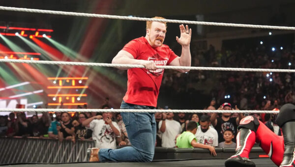 4-time WWE champion set to leave the company; he’s changed his social media already